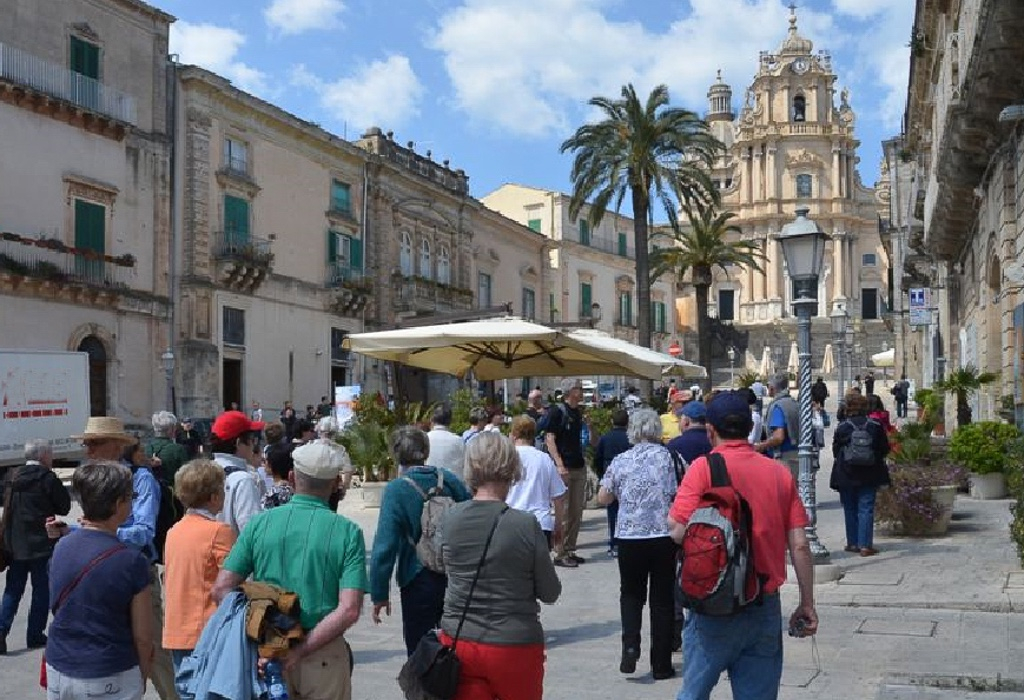 Taormina, convegno sul turismo in Sicilia: 